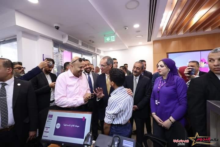 وزير الاتصالات وتكنولوجيا المعلومات يفتتح مبنى منطقة بريد الإسماعيلية ومكتب بريد الاسماعيلية الرئيسى بعد تطويرهما