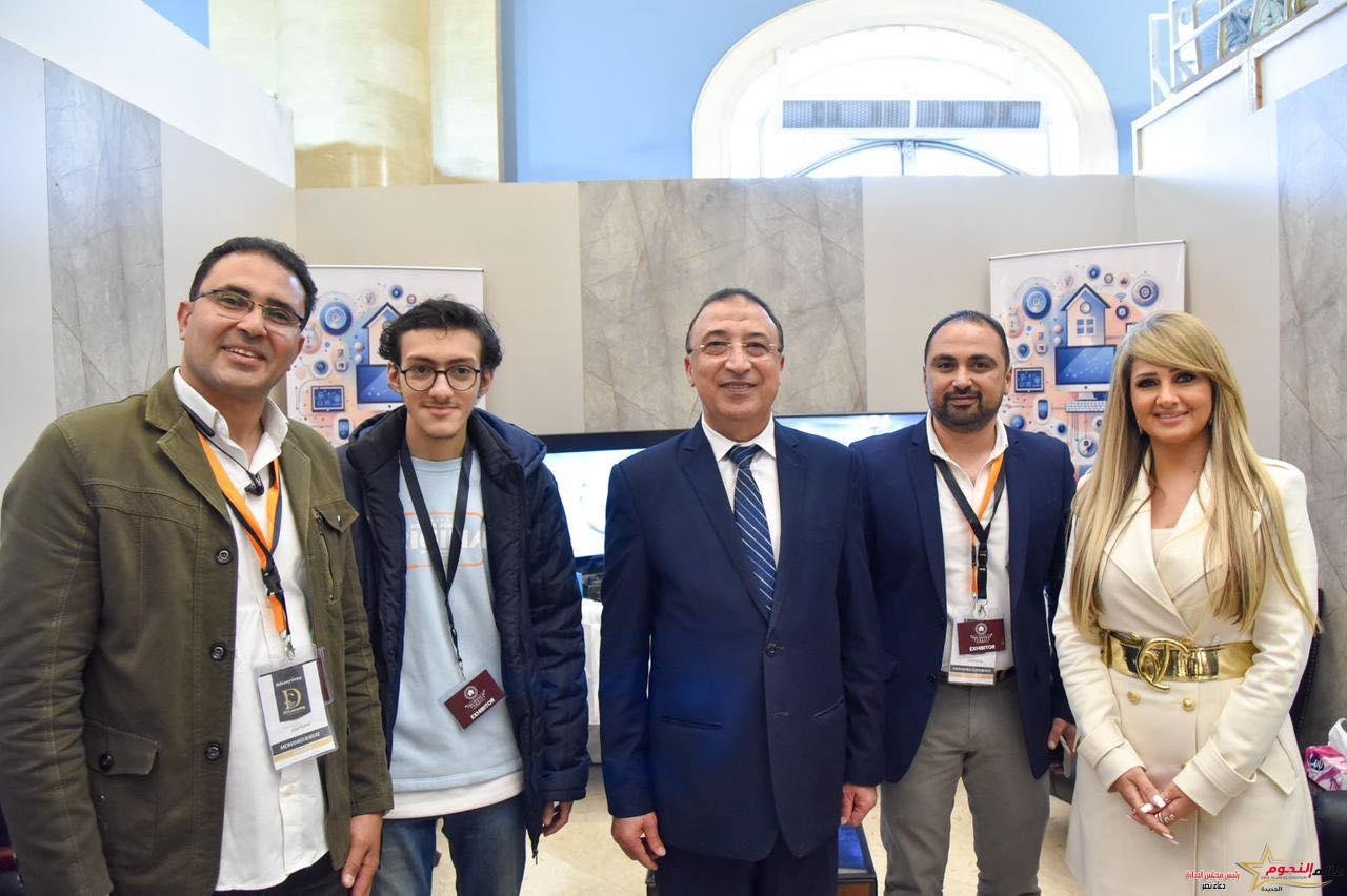 بمشاركة 50 عارض محافظ الإسكندرية يحضر فاعليات افتتاح معرض "بيت الأثاث" بجرين بلازا في دورته العاشرة 1 بمشاركة 50 عارض محافظ الإسكندرية يحضر فاعليات افتتاح معرض "بيت الأثاث" بجرين بلازا في دورته العاشرة