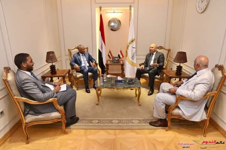 الوزير يستقبل السفير السوداني الجديد بالقاهرة لتدعيم العلاقات الثنائية بين البلدين في مجالات النقل المختلفة