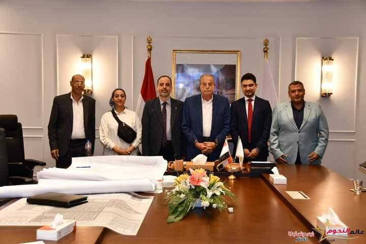 محافظ جنوب سيناء يعتمد لوحات المخطط التفصيلي لمدينة أبورديس