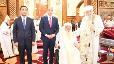 قداسة البابا تواضروس الثاني ومحافظ الفيوم يشهدان حفل تدشين كنيسة القديس الأنبا إبرآم بدير العزب