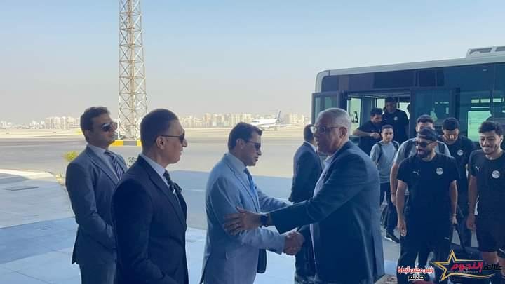 وزير الرياضة يستقبل بعثة المنتخب القومي بعد عودتهم من غينيا وتصدرهم للمجموعة الأولي بتصفيات كأس العالم
