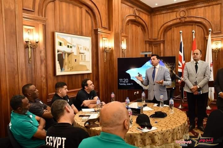 وزير الرياضة يشهد انطلاق المشروع القومى لصقل مدربي المنتخبات الوطنية 2 وزير الرياضة يشهد انطلاق المشروع القومى لصقل مدربي المنتخبات الوطنية