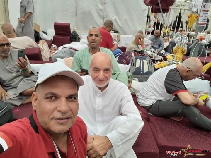 محافظ جنوب سيناء يطمئن على أحوال البعثة ويوجة بتوفر كافة سبل الرحلة حتى عودتهم الى المحافظة