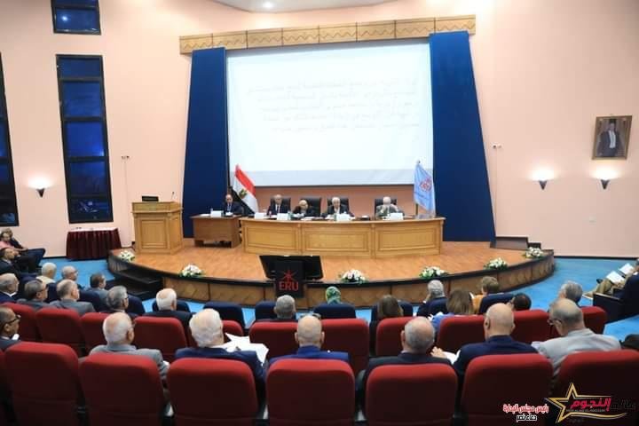 وزير التعليم العالي يرأس اجتماع مجلس الجامعات الخاصة