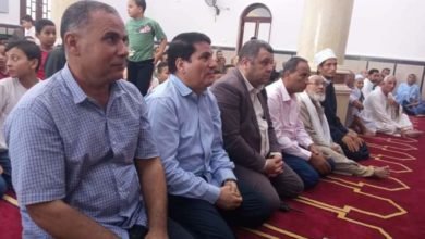 محافظ بني سويف ينيب رئيس المدينة لافتتاح مسجد الرحمن الغربي بقرية الدوية بعد إحلاله وتجديده 