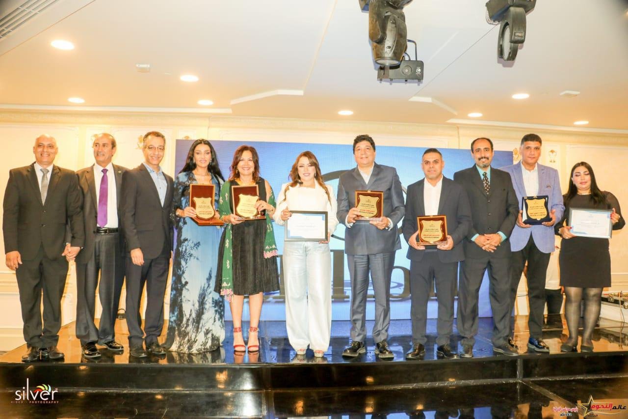 تكريم الإعلامية "بثينة كامل" بـ هيلتون الكورنيش 6 تكريم الإعلامية "بثينة كامل" بـ هيلتون الكورنيش