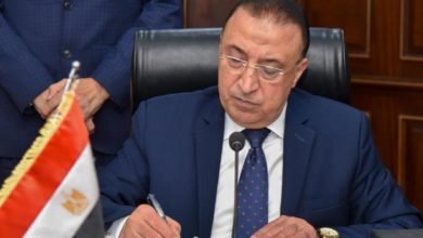 محافظ الإسكندرية يوقع بروتوكولات تعاون مشترك مع جهاز تنمية المشروعات المتوسطة والصغيرة