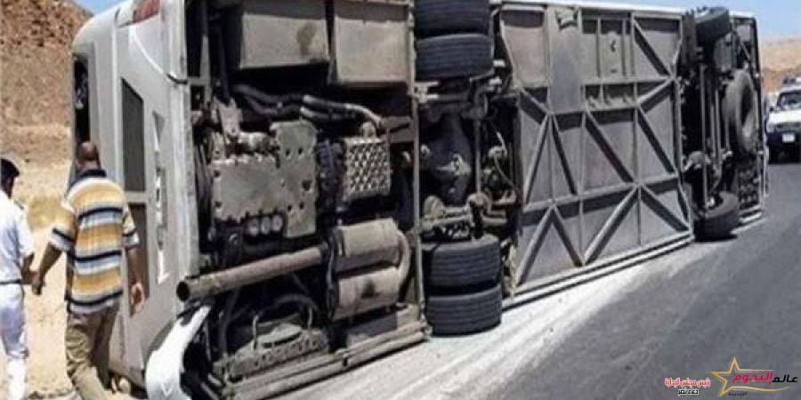 انقلاب اتوبيس بمطروح وإصابة 22 شخصا ووكيل وزارة الصحة رفع حالة الطواري بالمستشفيات .. صور