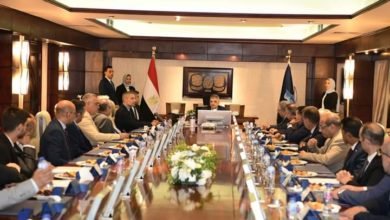 رئيس قناة السويس ورئيس الهيئة الاقتصادية يشهدان توقيع عقد بين شركة "انتيبوليوشن إيجيبت" والشركة المصرية للتوريدات