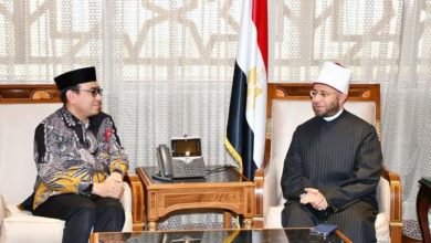 وزير الأوقاف يستقبل نائب الأمين العام لمجلس العلماء الإندونيسي والوفد المرافق له