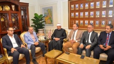 محافظ أسيوط يستقبل نائب رئيس جامعة الأزهر للوجه القبلي للتهنئة بتوليه محافظاً للإقليم وبحث سبل التعاون المشترك