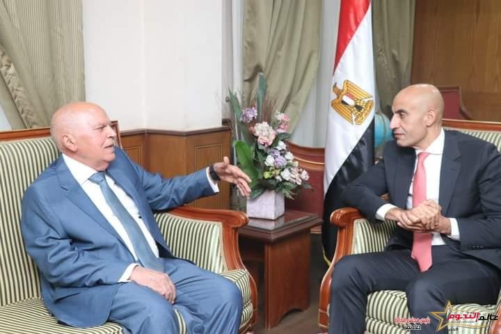 وزير التربية والتعليم يبحث مع نقيب المعلمين سبل وآليات تعزيز التعاون خلال الفترة المقبلة 