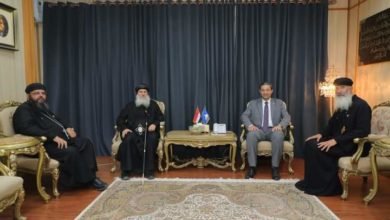 محافظ دمياط يستقبل نيافة الأنبا ماركوس ووفد الكنيسة لتلقى التهنئة بمناسبة توليه مهام منصبه