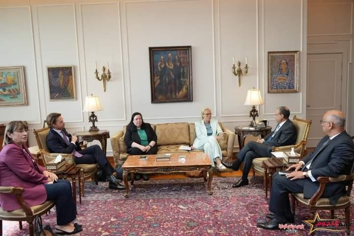 وزير الخارجية يستقبل كبيرة منسقي الأمم المتحدة للشئون الإنسانية وإعادة الإعمار في قطاع غزة