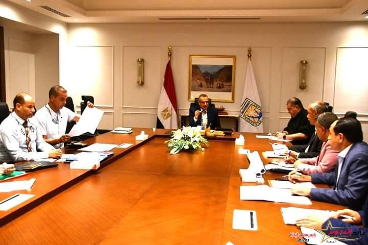 محافظ جنوب سيناء: برنامج شامل لتقييم رؤساء المدن في اطار تقديم افضل خدمة للمواطن 2 محافظ جنوب سيناء: برنامج شامل لتقييم رؤساء المدن في اطار تقديم افضل خدمة للمواطن