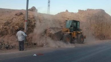 محافظ أسيوط يوجه برفع المخلفات وأكوام القمامة بالطريق الصحراوى بمركز الغنايم