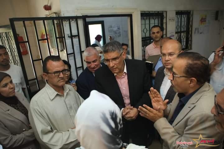 محافظ الجيزة يتفقد الوحدة الصحية بأبو رواش بكرداسة للاطمئنان على الخدمات الصحية المقدمة للمواطنين