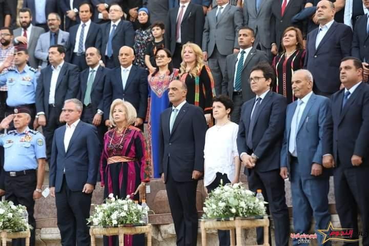 وزير الثقافة يشهد انطلاق فعاليات النسخة 38 من مهرجان "جرش للثقافة والفنون" تحت شعار "ويستمر الوعد" 2 وزير الثقافة يشهد انطلاق فعاليات النسخة 38 من مهرجان "جرش للثقافة والفنون" تحت شعار "ويستمر الوعد"