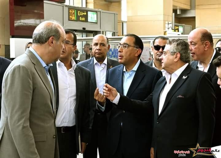 رئيس الوزراء يتفقد مطار برج العرب الدولي لمتابعة أعمال التطوير 1 رئيس الوزراء يتفقد مطار برج العرب الدولي لمتابعة أعمال التطوير