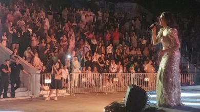 لطيفة تشدو بباقة من أجمل أغانيها القديمة والجديدة بمهرجان طبرقة الدولي 