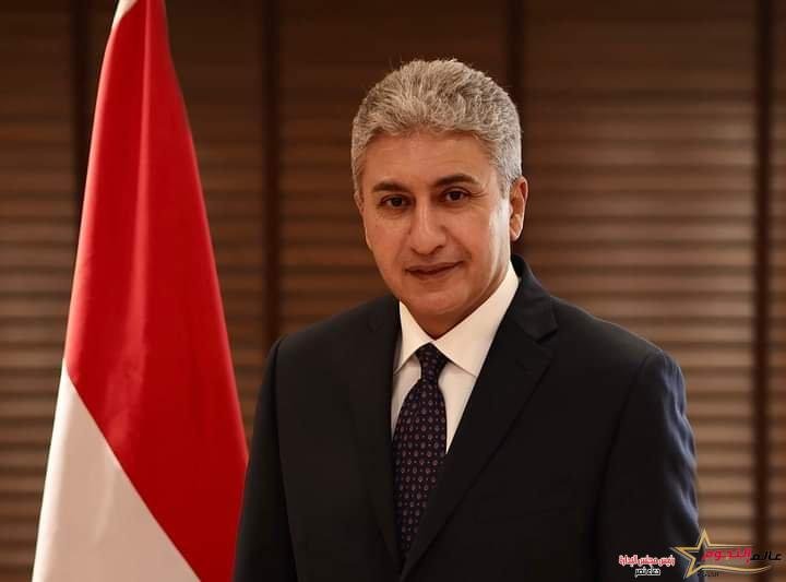 وزير السياحة والآثار يتوجه لمقر الوزارة لتسلم مهام عمله 1 وزير السياحة والآثار يتوجه لمقر الوزارة لتسلم مهام عمله