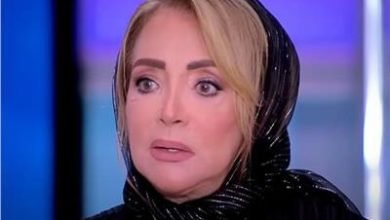 الفنانة شهيرة: أحمد زكي كان بيحب هالة فؤاد بعد ما ماتت.. وشهد على عقد قرآن محمد رياض