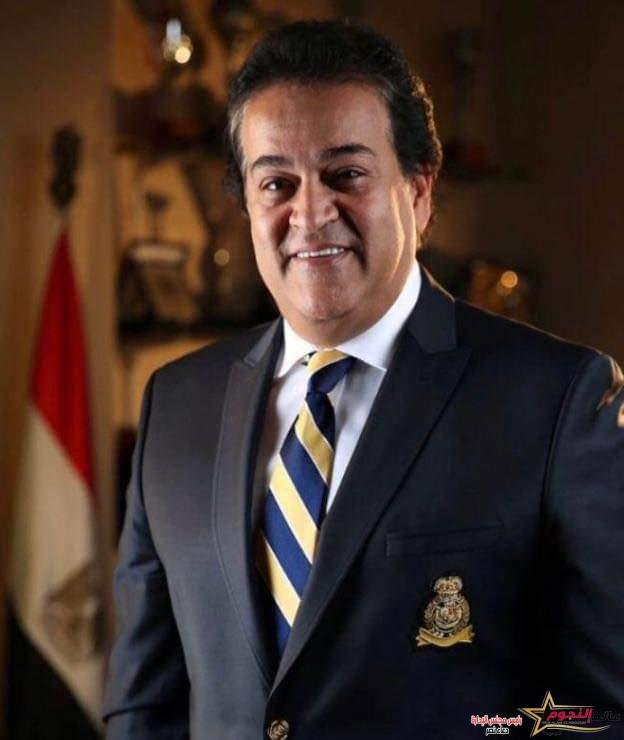 عبدالغفار: حملة «100 يوم صحة» قدمت أكثر من مليون و943 ألف خدمة مجانية خلال يومين