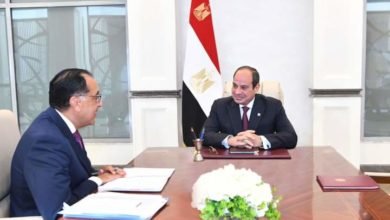 السيسي يعقد اجتماعاً مع رئيس مجلس الوزراء  لمتابعة عدداً من الملفات الاقتصادية والخدمية ذات الأولوية