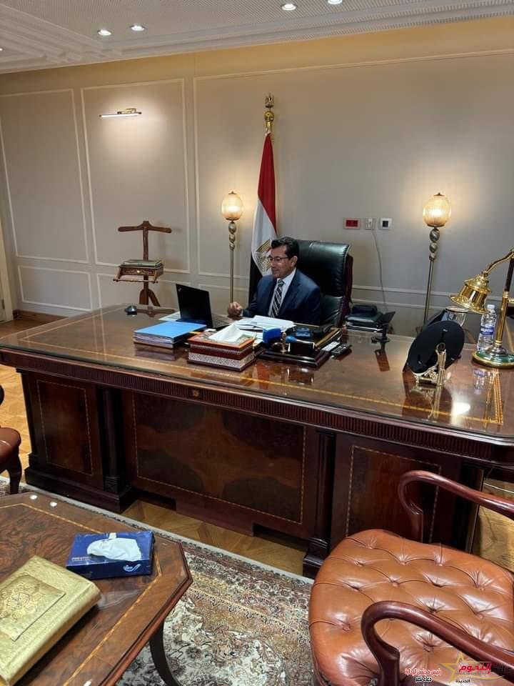 وزير الشباب والرياضة يؤازر اللاعبين البارالمبيين المؤهلين إلى باريس 2024 