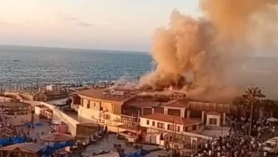 حريق هائل بمطعم شهير بكورنيش جليم شرقي الإسكندرية