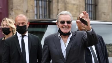 رحيل آلان ديلون الأيقونة السينمائية التي لا تُنسى