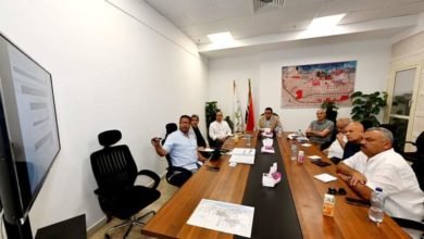 وزير الإسكان يستعرض الجداول الزمنية لإنهاء وتسليم الوحدات السكنية لحاجزيها بمدينة العلمين الجديدة