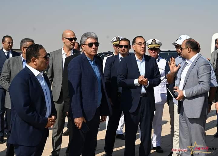 رئيس الوزراء يتفقد أعمال تطوير مدخل المنطقة الأثرية بهضبة الأهرام