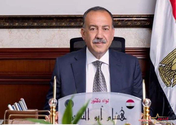 محافظ أسيوط يلتقى مجلس نقابة أطباء الأسنان بالمحافظة للتهنئة على تعيينه محافظاً للاقليم وبحث سبل التعاون المشترك 2 محافظ أسيوط يلتقى مجلس نقابة أطباء الأسنان بالمحافظة للتهنئة على تعيينه محافظاً للاقليم وبحث سبل التعاون المشترك