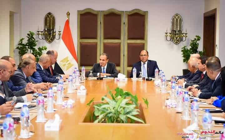 وزير الخارجية والهجرة وشئون المصريين بالخارج يلتقى مع عدد من رموز الإعلام وقادة الرأي والكتاب والأكاديميين 2 وزير الخارجية والهجرة وشئون المصريين بالخارج يلتقى مع عدد من رموز الإعلام وقادة الرأي والكتاب والأكاديميين