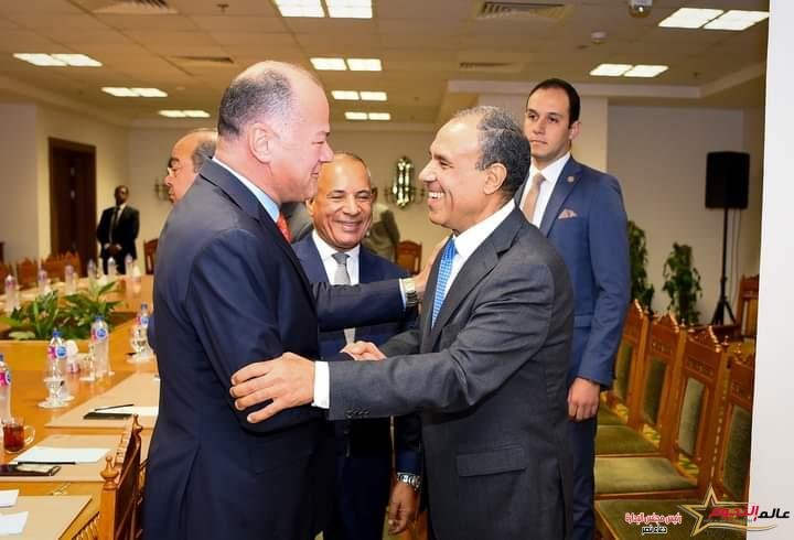 وزير الخارجية والهجرة وشئون المصريين بالخارج يلتقى مع عدد من رموز الإعلام وقادة الرأي والكتاب والأكاديميين 1 وزير الخارجية والهجرة وشئون المصريين بالخارج يلتقى مع عدد من رموز الإعلام وقادة الرأي والكتاب والأكاديميين