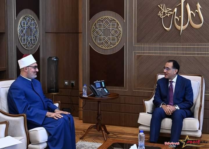 مدبولى: الدولة تولي كل الدعم المطلوب في سبيل تحقيق أهداف دار الإفتاء والاضطلاع بدورها الفعال 1 مدبولى: الدولة تولي كل الدعم المطلوب في سبيل تحقيق أهداف دار الإفتاء والاضطلاع بدورها الفعال