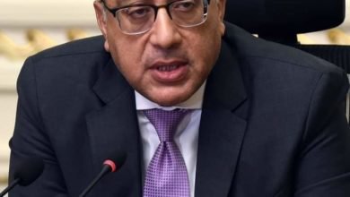 رئيس الوزراء يُهنئ شيخ الأزهر بحلول ذكرى المولد النبوي الشريف