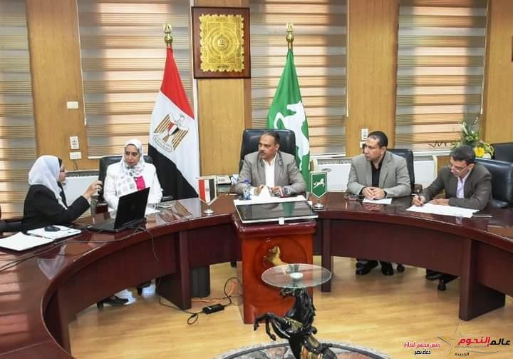 محافظ الشرقية يعقد اجتماعاً لبحث ومناقشة آليات تنفيذ مشروع إنشاء قرية للبردي داخل قرية القراموص 2 محافظ الشرقية يعقد اجتماعاً لبحث ومناقشة آليات تنفيذ مشروع إنشاء قرية للبردي داخل قرية القراموص