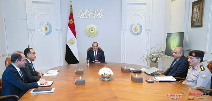 الرئيس السيسي يعقد اجتماعاً مع رئيس الوزراء ووزير الكهرباء 