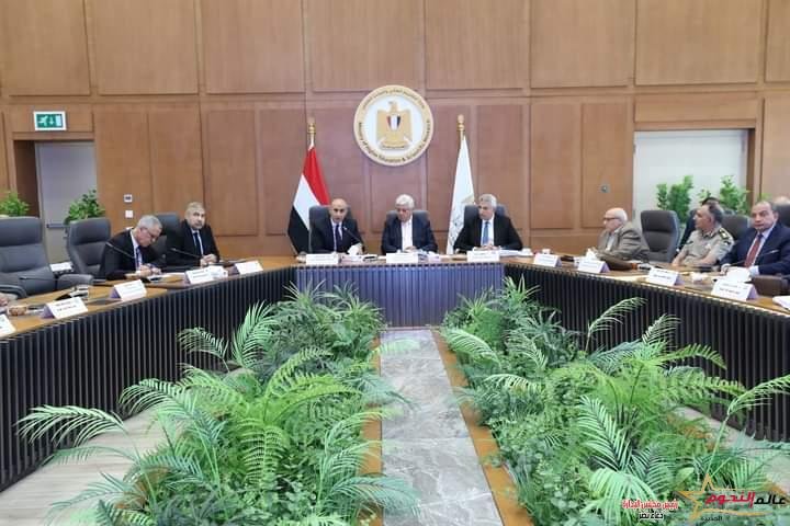 وزير التعليم العالي يرأس اجتماع المجلس الأعلى للجامعات بمقر الوزارة بالعاصمة الإدارية
