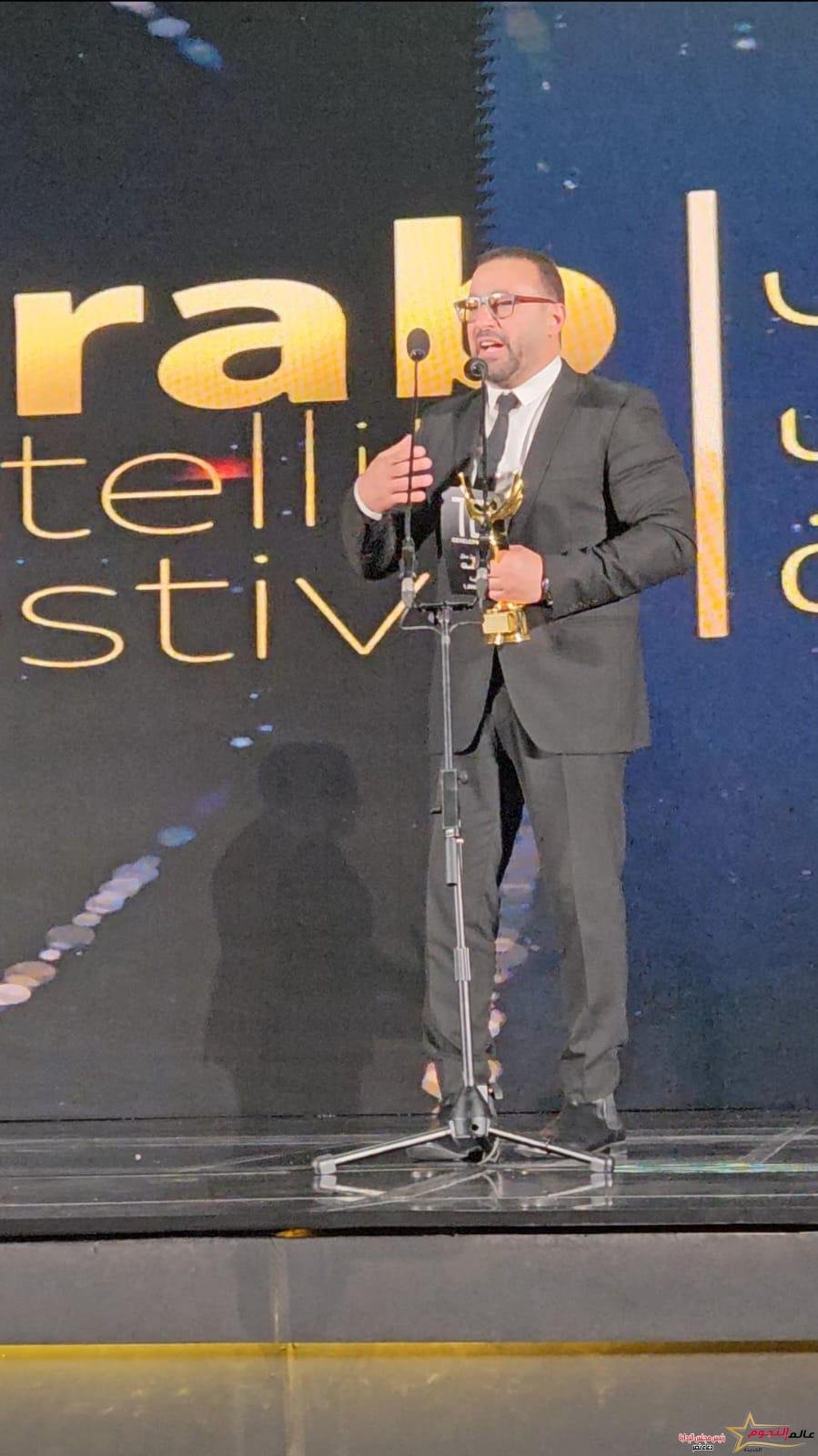 أحمد السقا يحصد جائزة الابداع عن فيلم السرب من مهرجان الفضائيات العربية 2 أحمد السقا يحصد جائزة الابداع عن فيلم السرب من مهرجان الفضائيات العربية