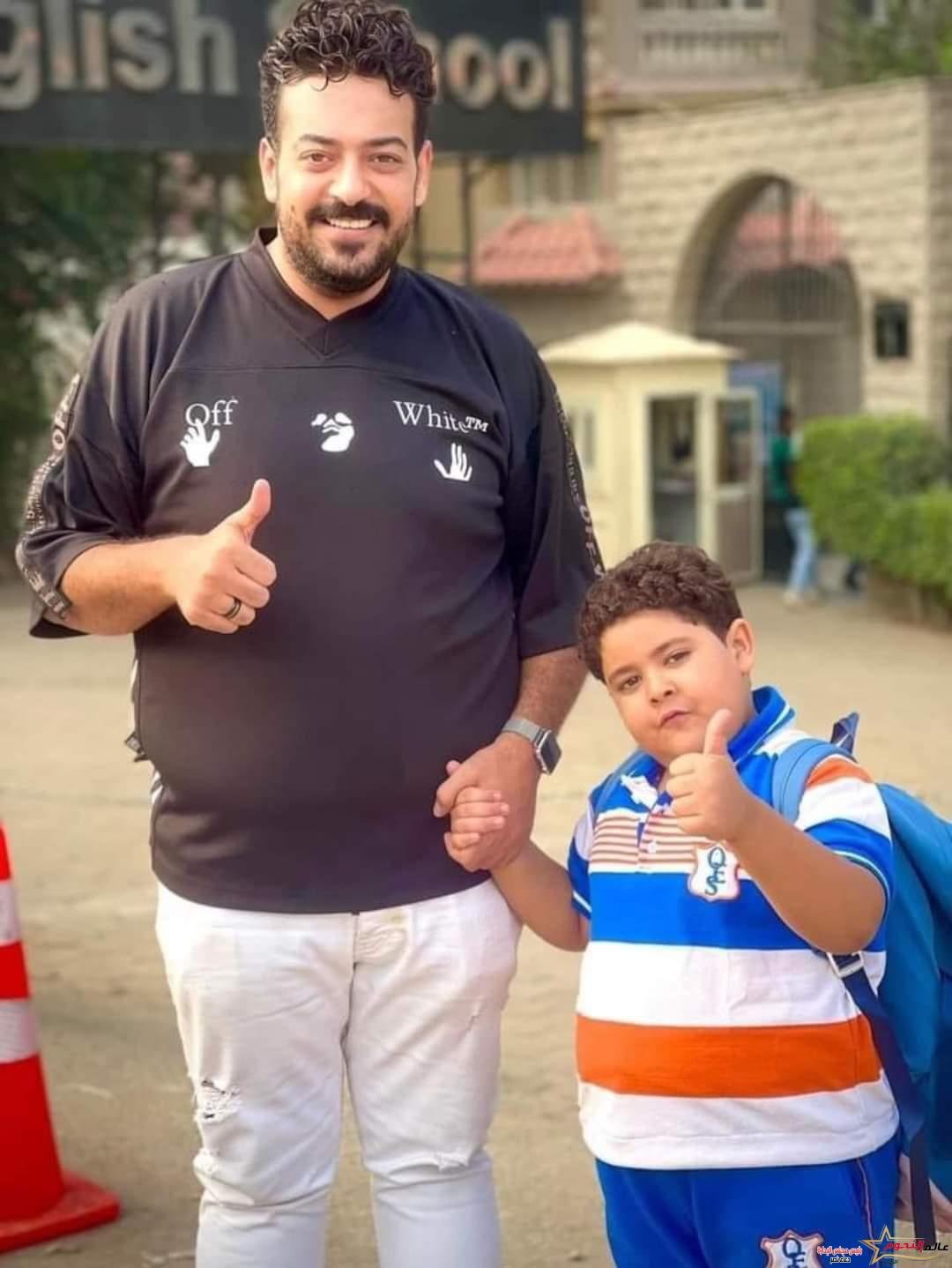 نقيب الموسيقيين مصطفى كامل ينعى رضا نجل المطرب اسماعيل الليثي 