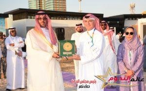 محافظ جدة الأمير سعود بن جلوي يتوّج الفائزين في مسابقة التجديف الساحلي
