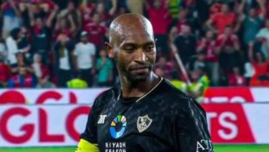 كاف يفجر صدمة لـ الزمالك ويقرر إيقاف ثنائي الفريق وتوقيع عقوبة مالية بمقدار 300 ألف دولار