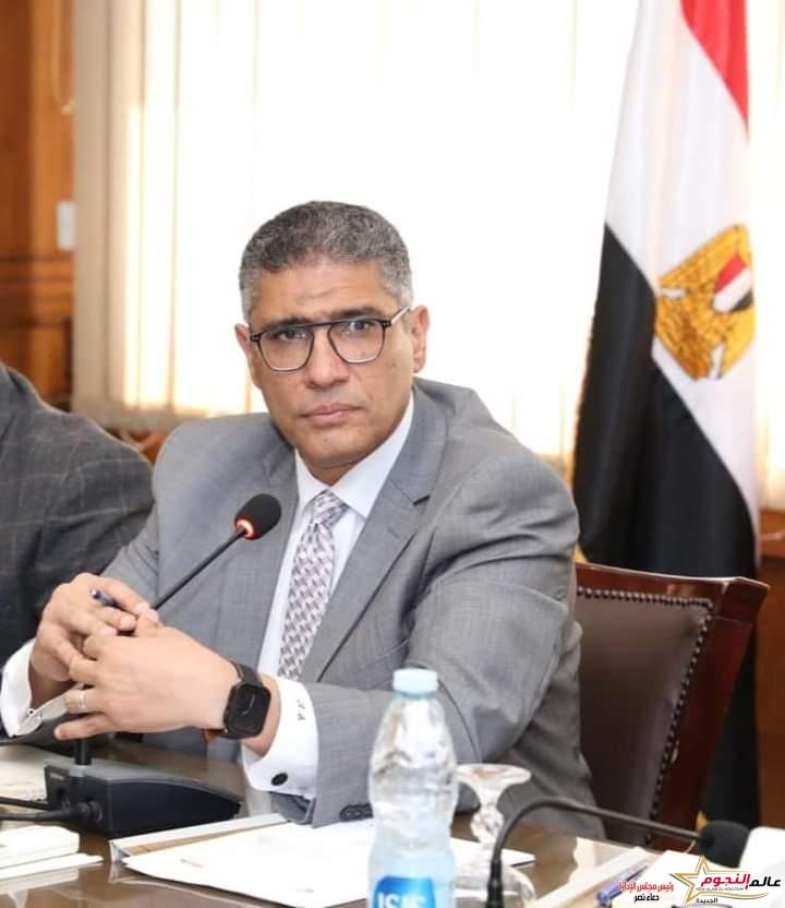 محافظة الجيزة تختتم البرنامج التدريبى (السيدات يمضين قدماً) لتدريب سيدات أوسيم على ريادة الأعمال 2 محافظة الجيزة تختتم البرنامج التدريبى (السيدات يمضين قدماً) لتدريب سيدات أوسيم على ريادة الأعمال