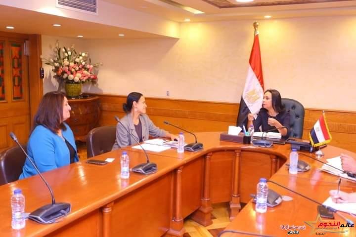 وزيرة التضامن الاجتماعي تلتقي المدير القطري لمؤسسة دروسوس