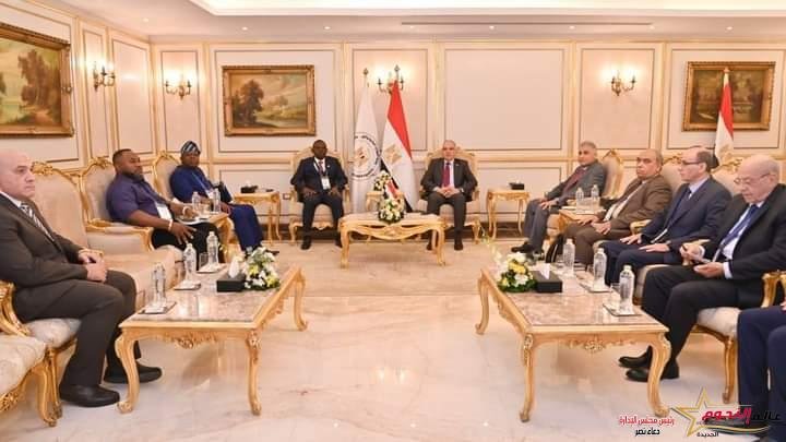  مصر ونيجيريا توقعان مذكرة تفاهم للتعاون في مجال إدارة الموارد المائية