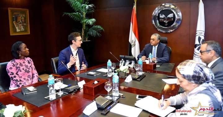الرئيس التنفيذي للهيئة العامة للاستثمار يلتقي وفد من الشركات الناشئة الراغبة في الاستثمار في مصر